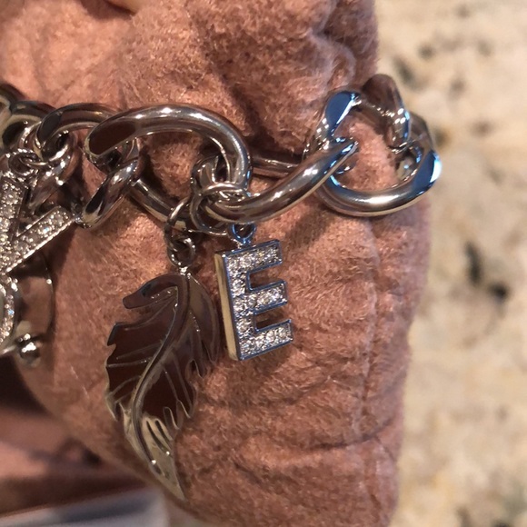 Watch by JLo in Heart Shaped Silver Tone Bracelet with Heart Face - Picture 4 of 7